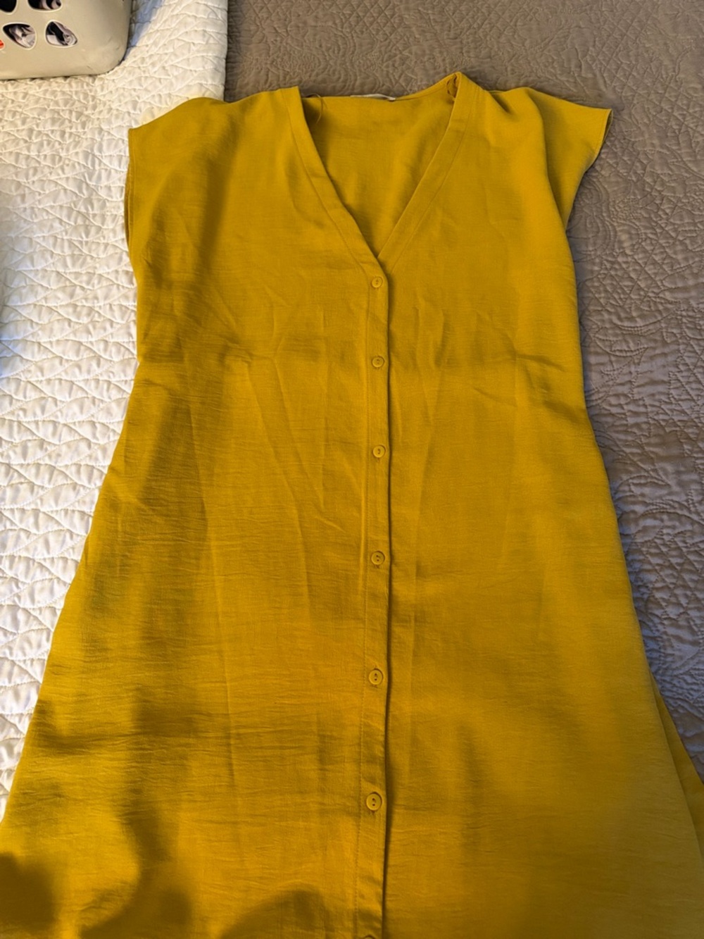 Zara Mustard Yellow V-Neck Button-Front Maxi Dress with Tie Waist - Picture 5 of 5